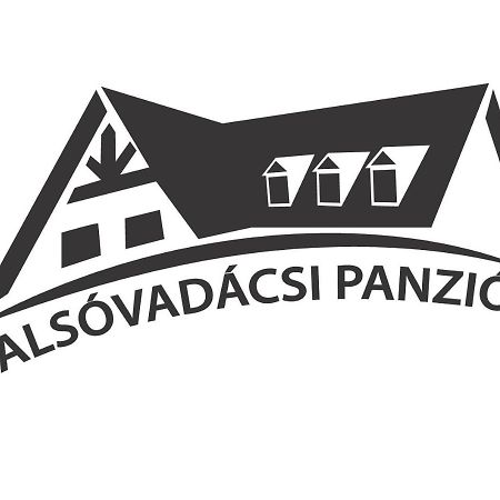 Alsovadacs Vadaszhaz Panzio Bed & Breakfast Sutto Eksteriør bilde